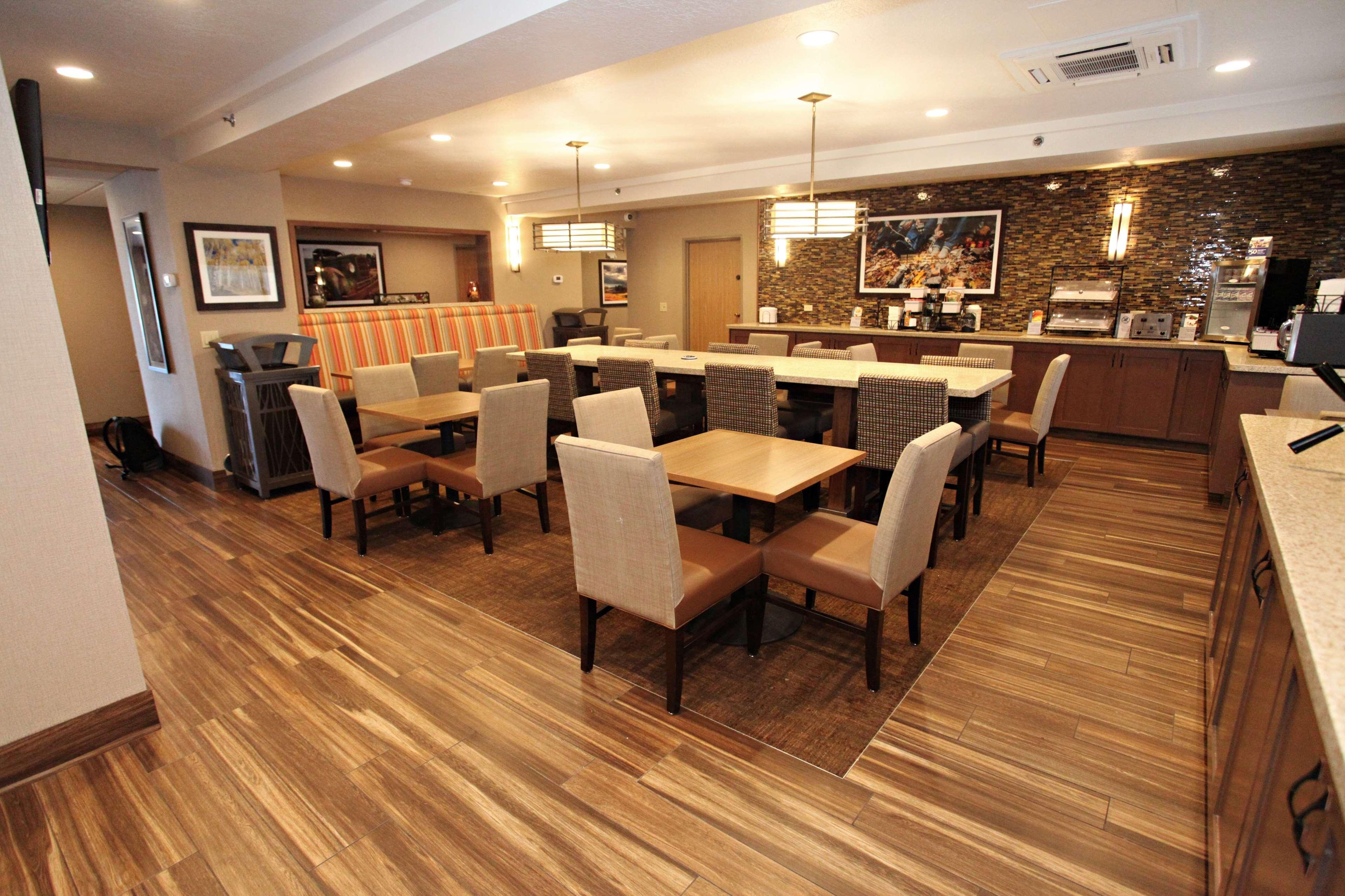 Best Western Plus Cottontree Inn Idaho Falls Exterior foto