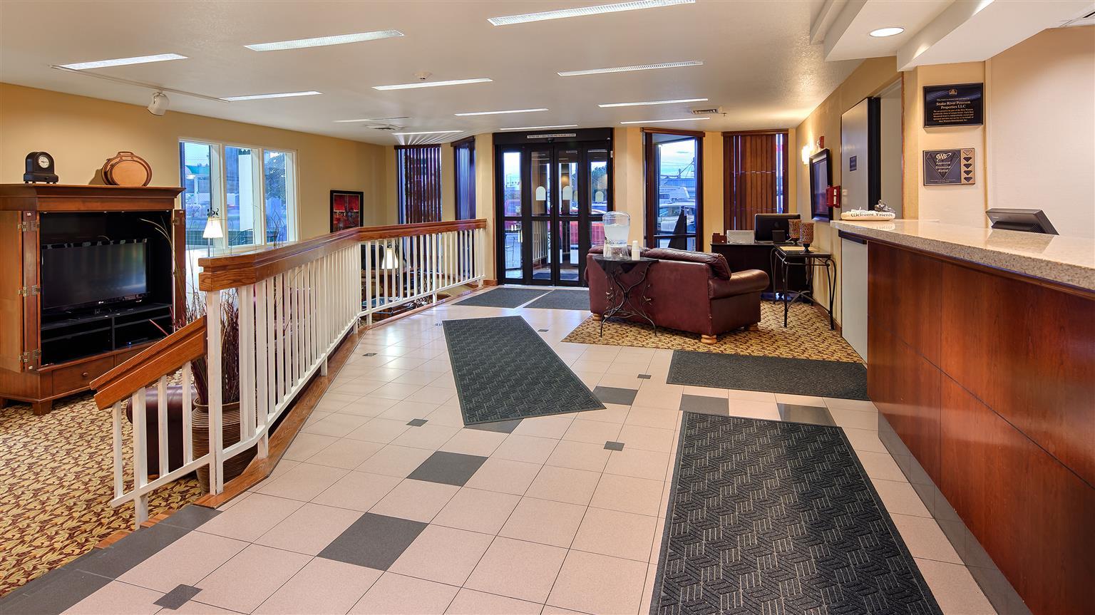 Best Western Plus Cottontree Inn Idaho Falls Exterior foto